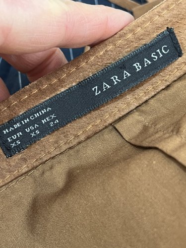 Kožená sukně ZARA 100 % kůže