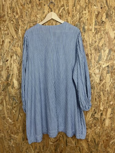 Oversize šaty H&M 52 % bavlna 48 % viskoza