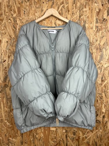Prošívaná bunda Weekday 100 % polyester