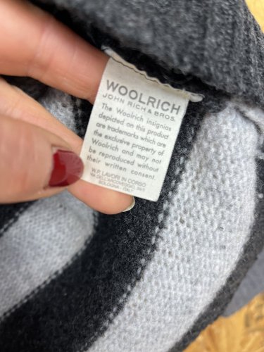 Pánský svetr Woolrich 100 % vlna