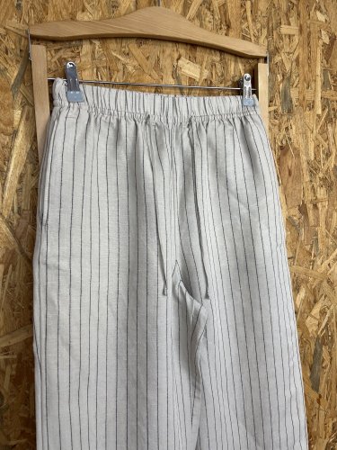 Lněné kalhoty H&M 55 % viskoza 45 % len