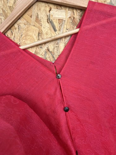 Oversize přehoz Made in Italy s podílem lnu a hedvábí