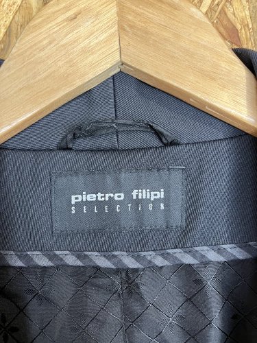 Sako Pietro Filipi s podílem polyamidu a elastanu
