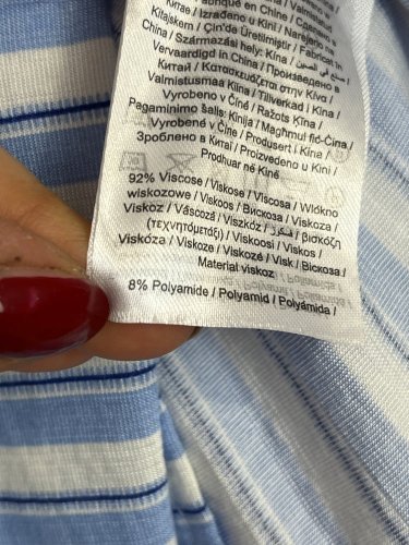 Nadčasové šaty Studio 92 % viskoza