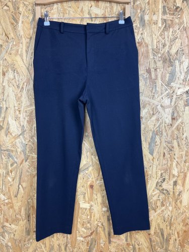 Námořní kalhoty Uniqlo 68 % polyester 28 % viskoza