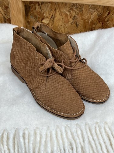 Kožené boty HushPuppies 100 % kůže