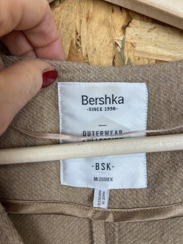Vlněný přehoz Bershka 20 % vlna