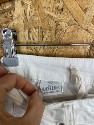 Skinny džíny Madeleine s podílem bavlny a elastanu