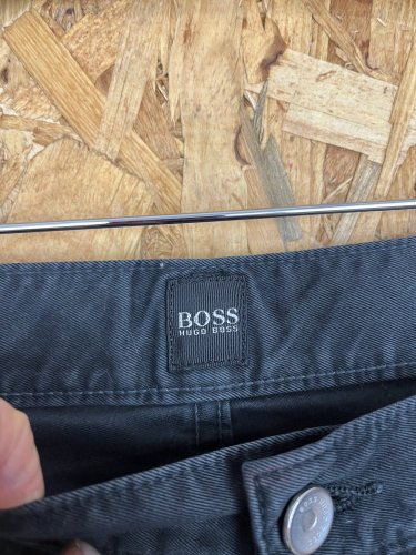 Džíny Hugo Boss 100 % bavlna
