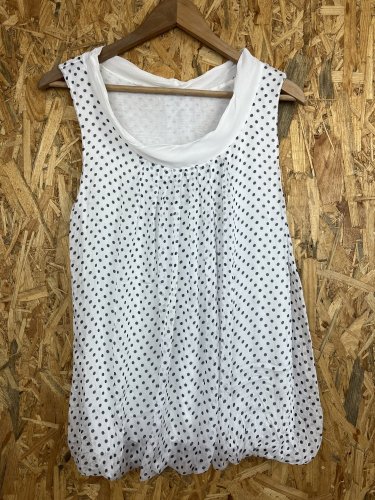Hedvábný top Made in Italy 50 % hedvábí 50 % viskoza
