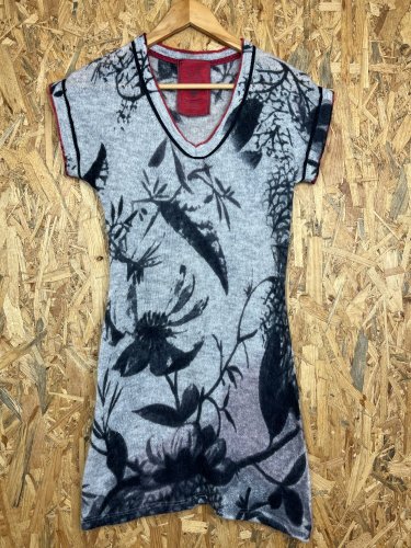 Elastické šaty Luisa Cerano s podílem vlny a polyamidu