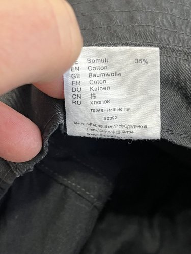 Cestovatelský klobouk Fjallraven 65 % polyester