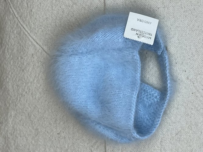 Dětská čepice Made in Switzerland 100 % angora