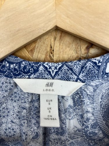 Šaty H&M 100 % viskoza