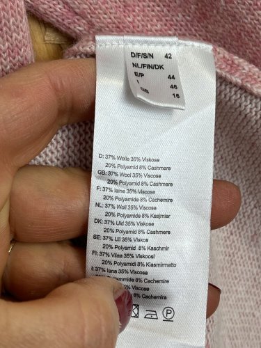Kardigan Lieblingsstück 37 % vlna 35 % viskoza 8 % kašmír
