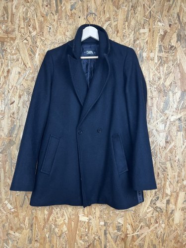 Vlněný kabát KARL LAGERFELD 100 % vlna