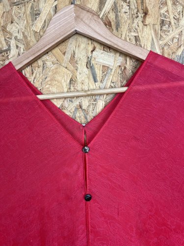 Oversize přehoz Made in Italy s podílem lnu a hedvábí