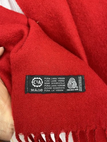 Vlněný šál C&A 100 % vlna