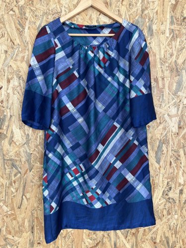 Šaty Sisley 100 % polyester