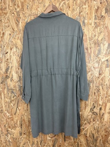 Košilové šaty Ajlajk 100 % tencel