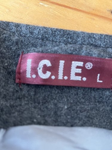 Přírodní sukně Icie 50 % hedvábí 50 % bavlna