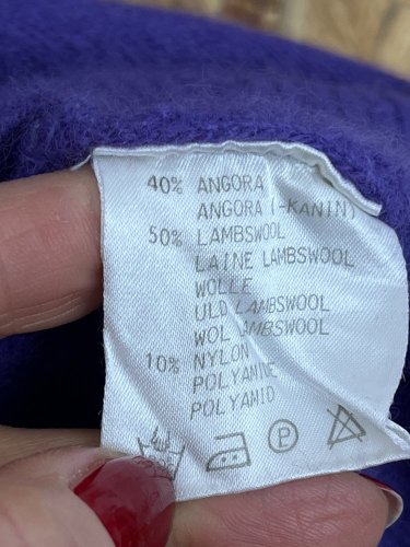 Vlněný svetr Francois Perrin 40 % angora 50 % vlna