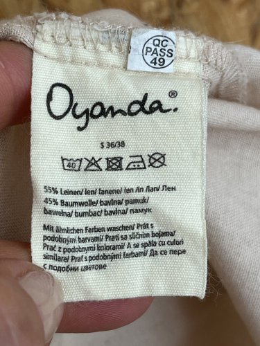 Přírodní šaty Oyanda 55 % len 45 % bavlna
