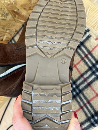 Pánské kožené boty Made in Albania 100 % kůže a 100 % beran
