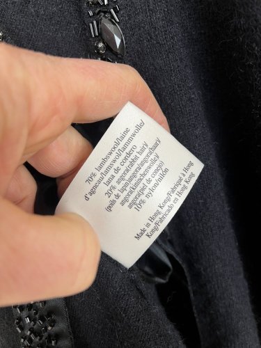 Kardigan Laura Ashley 70 % vlna 20 % angora