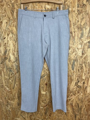 Pánské kalhoty ZARA 32 % viskoza 63 % polyester