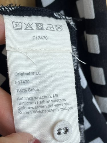 Prodloužená košile Nile 100 % hedvábí