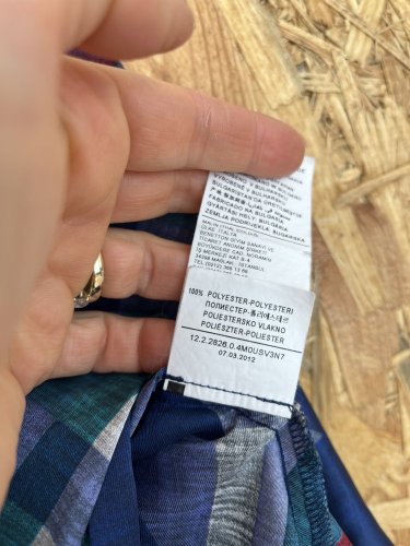 Šaty Sisley 100 % polyester