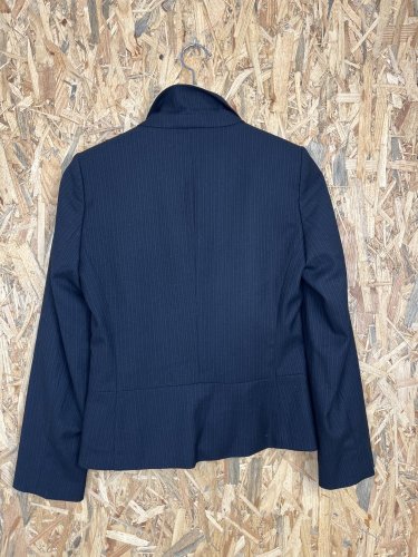 Sako Hugo Boss 34 % viskoza