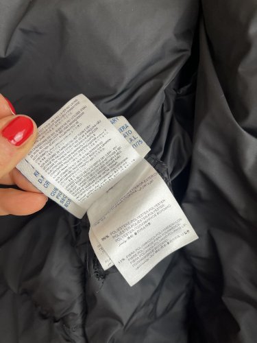 Péřový kabát MONCLER 100 % polyamid