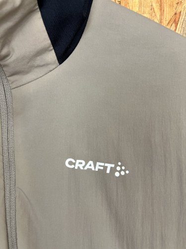 Sportovní bunda Craft 95 % polyamid