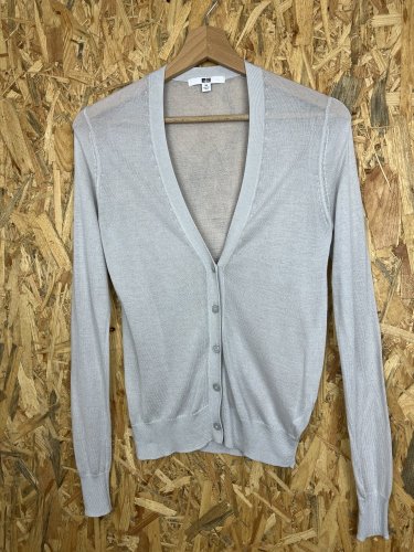 Kardigan Uniqlo 64 % modal