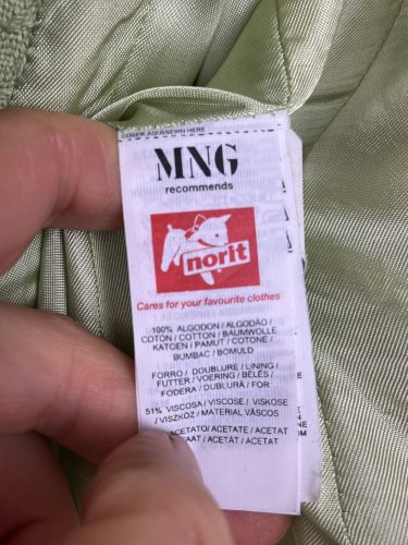 Bavlněné sako Mango 100 % bavlna