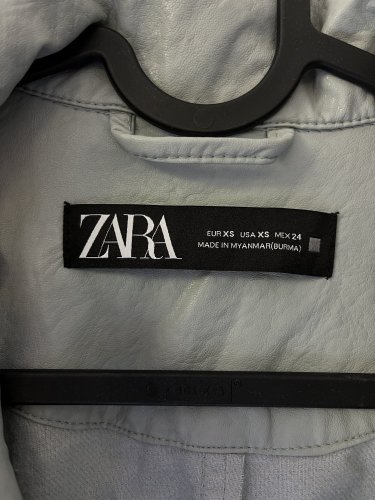 Krásný oversize kabátek ZARA 100 % polyurethan