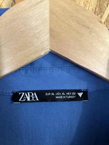 Košilové šaty ZARA 59 % bavlna