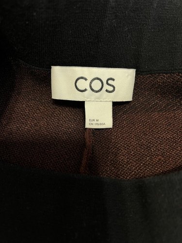 Extravagantní kalhoty COS 40 % bavlna 31 % viskoza