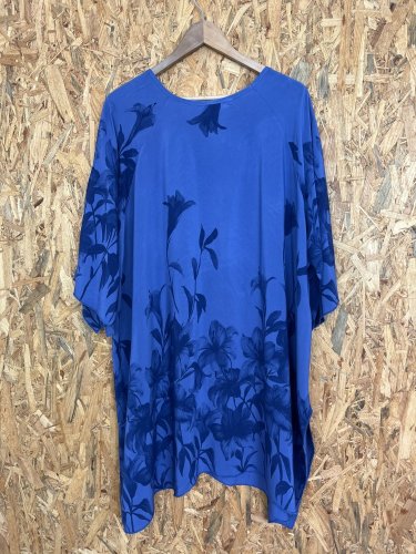Prodloužená tunika New Collection 100 % viskoza