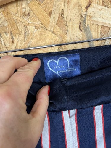 Oversize kalhoty Jones s podílem bavlny a viskozy