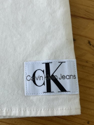 Bavlněná sukně Calvin Klein 98 % bavlna