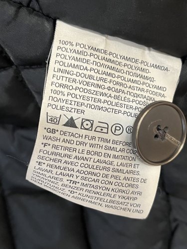 Prodloužená parka Levis 100 % polyamid
