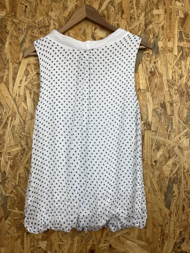 Hedvábný top Made in Italy 50 % hedvábí 50 % viskoza