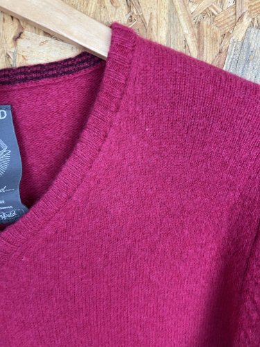 Vlněný svetr Springfield 100 % vlna