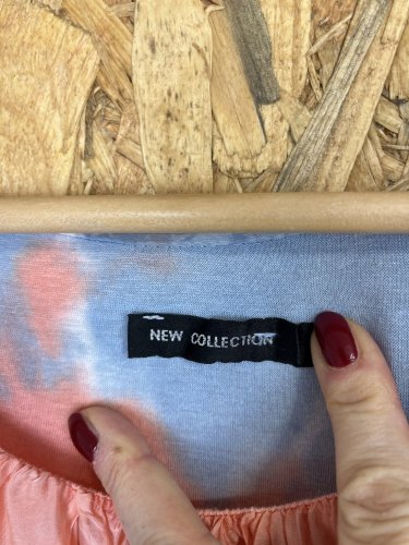 Hedvábné šaty New Collection 100 % hedvábí