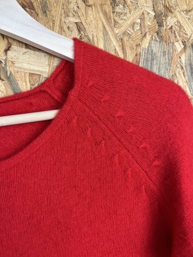 Svetr Benetton s podílem vlny a kašmíru