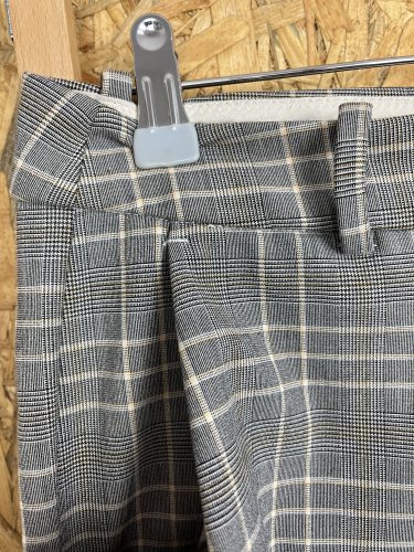 Kalhoty H&M 73 % polyester 20 % viskoza