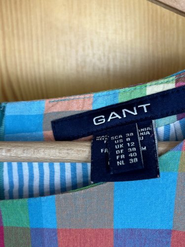 Letní šaty GANT 100 % bavlna